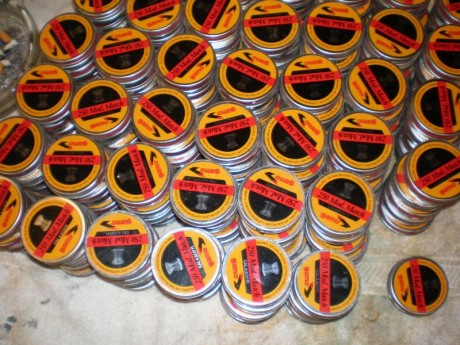 Esto rebuscando han aparecido mas latillas de balines gamo de 250 unidades, estos pone mach
no se si son 01