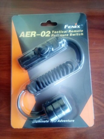 Hola vendo pulsador remoto aer-02 de la marca fenix valido para los modelos PD35,TK09,TK15,TK22,UC35,TK15C 00