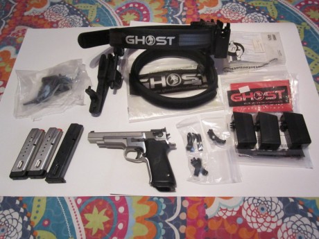 SE VENDE DOS PISTOLAS DE COMPETICION.

SIG SAWER P226 XFIVE AL-SO
S&W TARGET CHAMPION
AMBAS EN CALIBRE 00