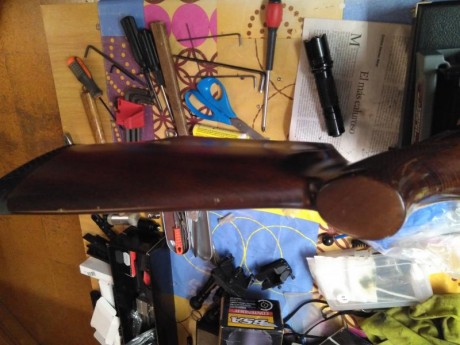 Pues eso, Una Air Arms Tx200 mk3, Calibre 4,5mm, funciona bien, tiene algunas marquitas en el pavon (no 01