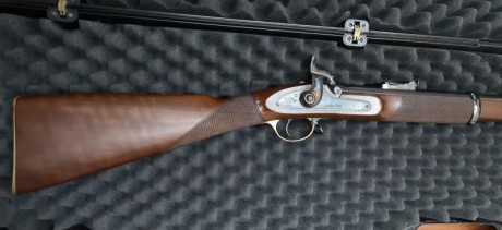 Vendo esta maravilla de rifle es un Volunteer Parker Hale .451 de 3 band esta impecable digamos que nuevo. 70