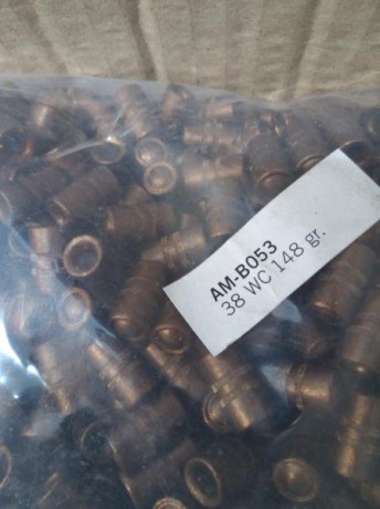 Sale a la venta una remesa de puntas PRVI de 148 greins con tratamiento teflon. 60€ las mil portes aparte.
Un 00