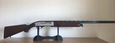 Vendo escopeta semiautomàtica  WINCHESTER 1500 XTR C/12  con polichoque en muy buen estado.
Clásica americana 02