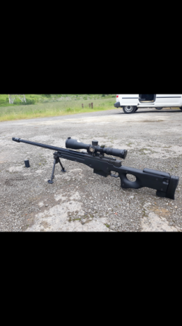 Se vende éste accuracy en calibre 338LM, cañon acanalado,gatillo regulable muy fino,con carril picantiny,bipode 00