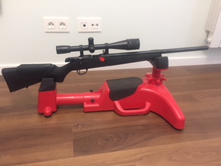 Vendo carabina modelo Sako Quad Heavy Barrel, del calibre 22lr. Carabina para BR50 y F-class restricted. 01