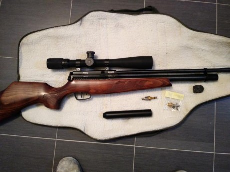 Pues eso , vendo mi gamo coyote con la culata de la buccaneer que me gustaba mas .
Es del calibre 5,5 01
