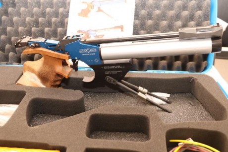 Vendo pistola Match Guns MG1e, para competir a 10 m, en perfecto estado de conservación como se puede 02