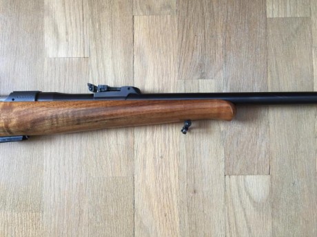 CARABINA BRNO 22 
Se vende rifle carabina de cerrojo marca brno, modelo 2E. calibre 22 LR, prácticamente 12