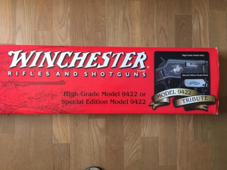 VENDIDA. 
Carabina Winchester 9422  (22LR), es una edición limitada para coleccionistas, esta impoluta 32