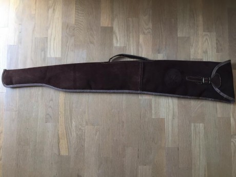 VENDIDA. 
Carabina Winchester 9422  (22LR), es una edición limitada para coleccionistas, esta impoluta 31