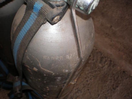 Pues eso que tengo esta scuba doble, que creo que se puede hacer dos, prefiero venderla asi

DETALLES 11