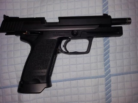 Se vende H&K USP Expert en muy buen estado.Recorrido del disparador ajustable y miras ajustables. 11