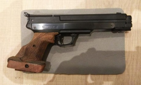 Buenas tardes, pongo a la venta mi Gamo Compact customizada. Se encuentra en Valladolid y prefiero trato 00