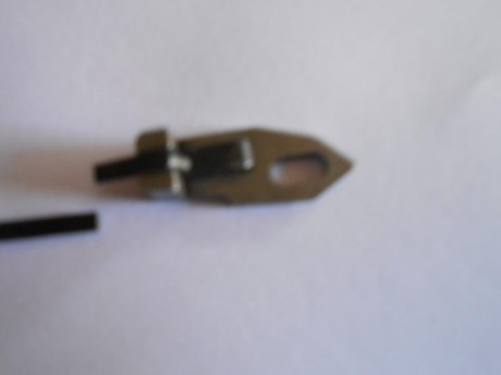Se me ha partido la varila expulsora del lado izquierdo de mi escoeta Franchis Alcione, desearia que me 01