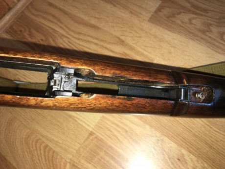 Tokarev SVT-40, año 1941, inmejorable estado.

Calibre 7,62x54R; funcionamiento semiautomático.

Versión 10