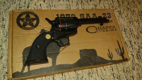 Vendo este precioso revolver Chiappa del Calibre 22 con tambor de 10 balas.
Soy su primer y unico dueño 01