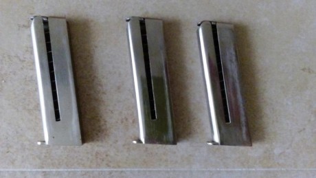 Buenos días.

  Vendo estos cargadores, originales de Astra Falcon del 9C. 
Su estado es absolutamente 01