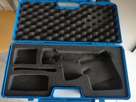 Buenas tardes compañeros.
Pongo en venta mi Match Gun MG2E
Os adjunto fotografías de la misma.
A lo que 31