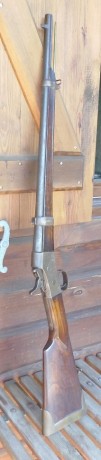 Por motivos de una herencia me ha tocado la difícil tarea de tasar este arma, la he tasado en 600 € y 02