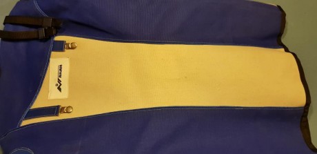 Vendo una chaqueta de tiro como nueva, la vendo pues la compre para mi hijo y le queda estrecha.

90€ 01