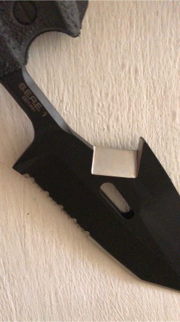 vendo este excelente cuchillo un tanto particular pero espectacular  IMG-20180710-WA0010.jpg  precio 300 01