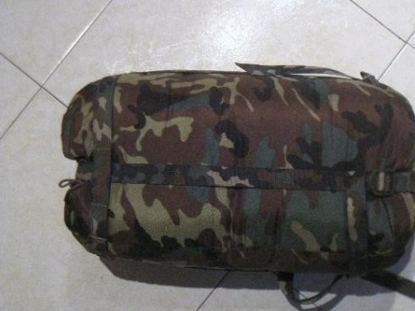 DOS SACOS DE DORMIR MONTAÑA MODELO ALTUS  DEL EJERCITO ESPAÑOL 

EN PERFECTO ESTADO,COMO NUEVOS DE VERDAD.

DE 02