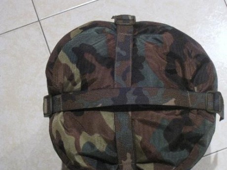 DOS SACOS DE DORMIR MONTAÑA MODELO ALTUS  DEL EJERCITO ESPAÑOL 

EN PERFECTO ESTADO,COMO NUEVOS DE VERDAD.

DE 11