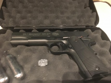 Vendo pistola colt 1911 de aire comprimido nueva, incluye caja originar y cargador de balines extra.

RESERVADA

Un 01