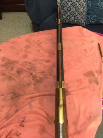Se vende rifle ardesa del calibre 45, paso 1/20, en buen estado, ha tirado muy poco, con doble disparador 12