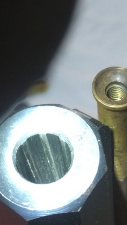 Se vende rifle ardesa del calibre 45, paso 1/20, en buen estado, ha tirado muy poco, con doble disparador 10