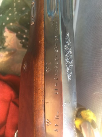 Se vende rifle ardesa del calibre 45, paso 1/20, en buen estado, ha tirado muy poco, con doble disparador 51