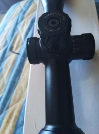 telescopio hawke en perfectas condiciones 4,5-18x44 oir 
190 euros . 00