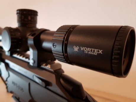 Se vende Visor Vortex Golden Eagle 15-60x52  retícula ECR-1MOA, comprado hace un año en tienda oficial, 02