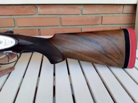 Vendo escopeta superpuesta Beretta, modelo SO2. Doble gatillo, con el primero de ellos articulado. Choques 21