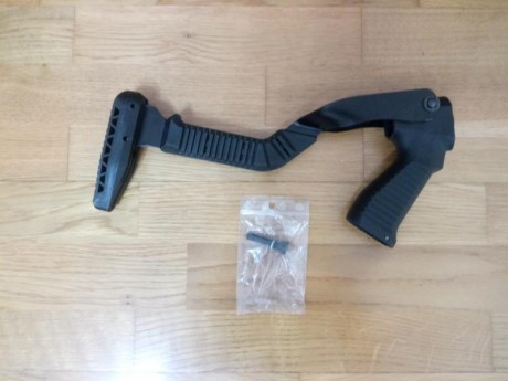 Vendo culata plegable para escopeta táctica stinger nueva a estrenar ya que nunca se ha montado. El precio 00