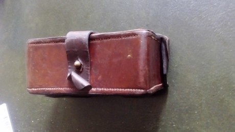 Muy Buenas :
Vendo esta cartuchera Carniago para correaje del Mauser. Buen estado de conservacion , sin 10