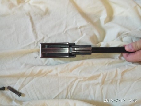 Buenos días:

Se vende CETME modelo C, pavonado en cromo oscuro realizado en Iparguns, culata y guardamanos 61