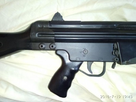 Buenos días:

Se vende CETME modelo C, pavonado en cromo oscuro realizado en Iparguns, culata y guardamanos 71