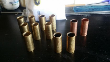 Se venden estos diez casquillos pedersoli para la carabina sharps, en mi caso de Pedersoli tambien. Jamás 02