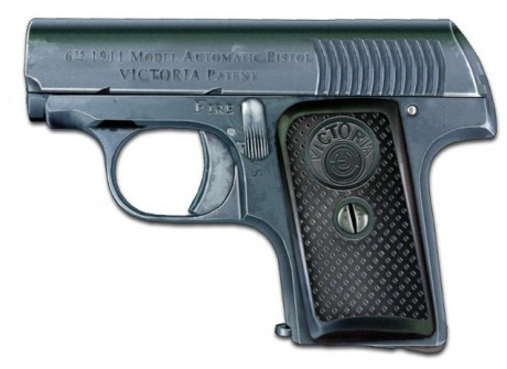 Hola estoy buscando una VICTORIA 1911 Cal 6,35  activa en Libro de Coleccionista o inutilizada con BOPE.
Contactar 00