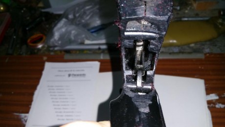 Vendo o cambio por carabina gamo  5.5mm vieja . Pistola gamo falcon calibre 4.5mm  funciona solo tiene 11