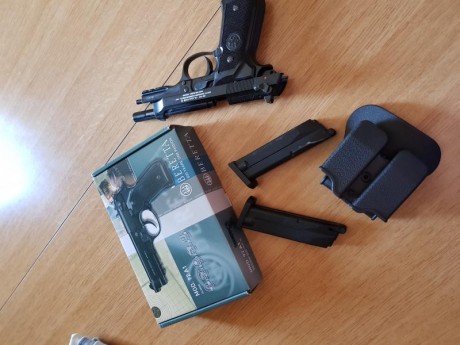 Vendo beretta super rebajada de precio solo por 120€. con unas características asombrosas, toda metálica 00