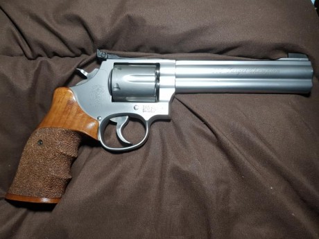 VENDO esta hermosa joya de precisión. El arma está en perfecto estado, se puede ver y probar en Madrid. 01