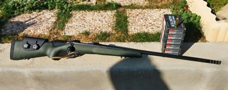  IMG_20181002_172451.jpg 



El rifle está recamarado en 7 RM y cuenta con los siguientes extras:

* Freno 41