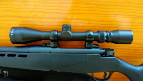 Vendo rifle de cerrojo Mossberg modelo 4x4 calibre 308 Win con visor 3-9x40. Pesa solo 2,75 kilos, un 01
