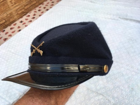 Vendo gorra kepi del ejército nordista, comprada en USA. 60 euros envío incluido IMG_2189.JPG  IMG_2188.JPG 00