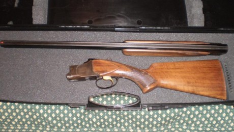 Se vende escopeta superpuesta FN B-25 de trap con 71 cm de cañon con 2* y 1*, con selector de tiro y expulsora 00
