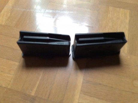 Vendo dos cargadores para mannlincher sbs 96 prácticamente nuevos.

Uno metálico, el que viene con los 02