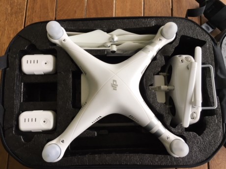 Cambiaria dron de gama alta por visor equivalente. Se puede ver aqui.
https://www.armas.es/foros/otros/dron-dji-phantom-3-advance-1068867
Tambien 00