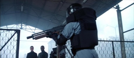Compañeros,

En vista de las ganas de algunos (Elcafe, Wilcow, Vrakk, etc) por adivinar armas de películas 00